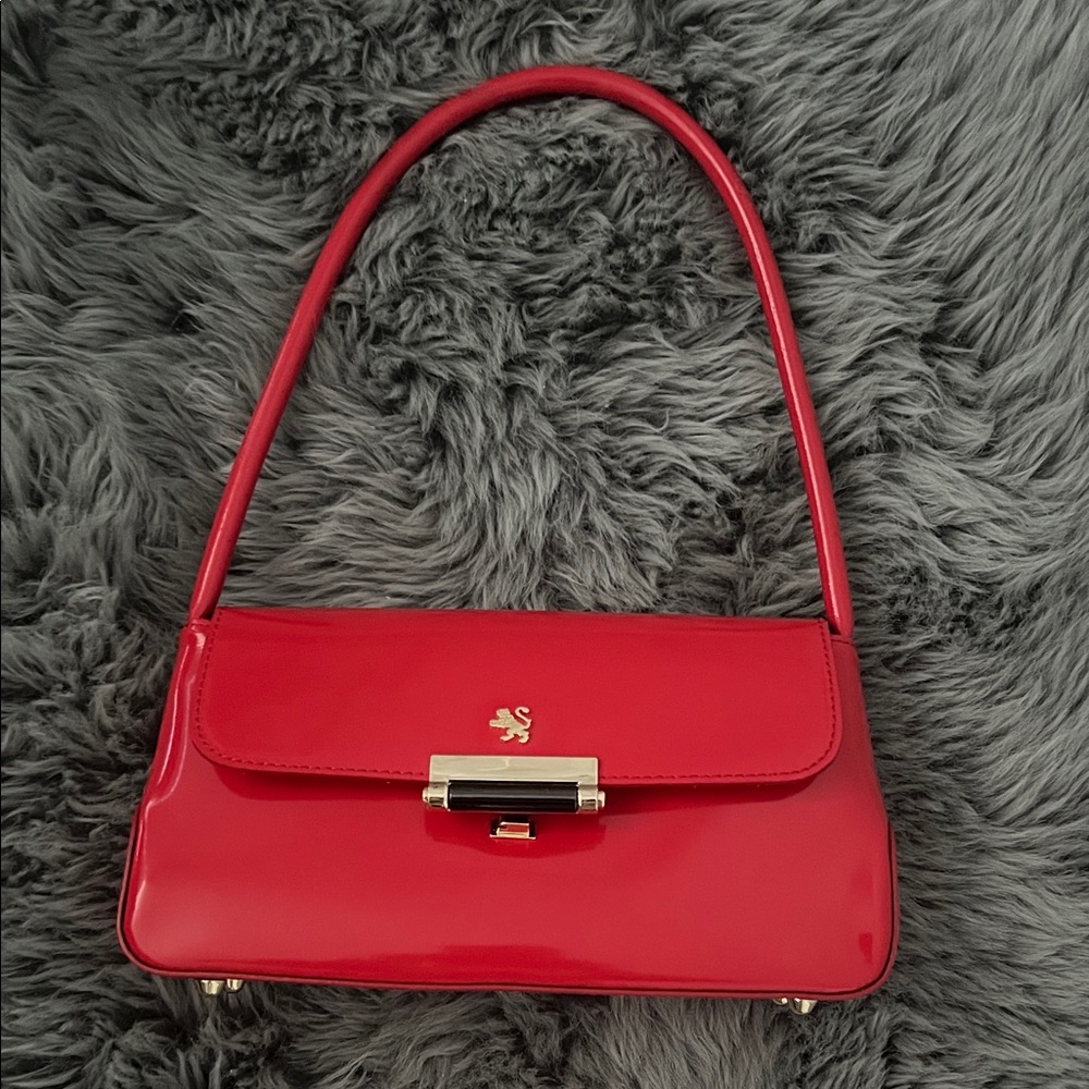 Pratesi patent leather red baguette